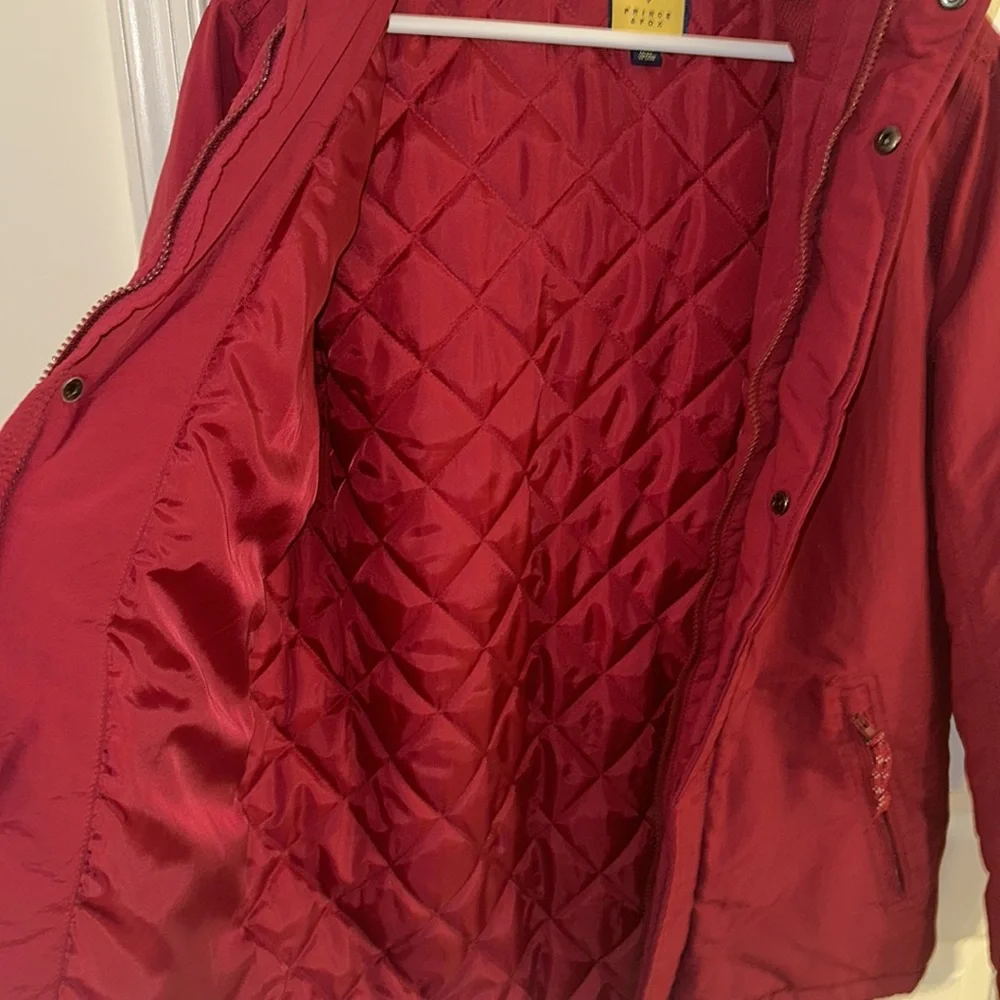 Red Jacket, Medium - Picture 7 of 13